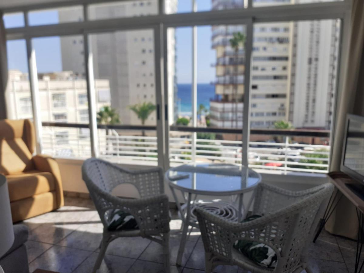 Mediterraneo, Muy Centrico, En Plaza Triangular, Soleado, Con Jardines Y Piscina Y La Playa Enfrente Andando, Con Parking Exterior Comunitario Apartment Benidorm